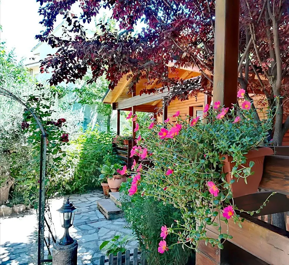 Cabanas Los Pinos Arroyo Frio 0*,
